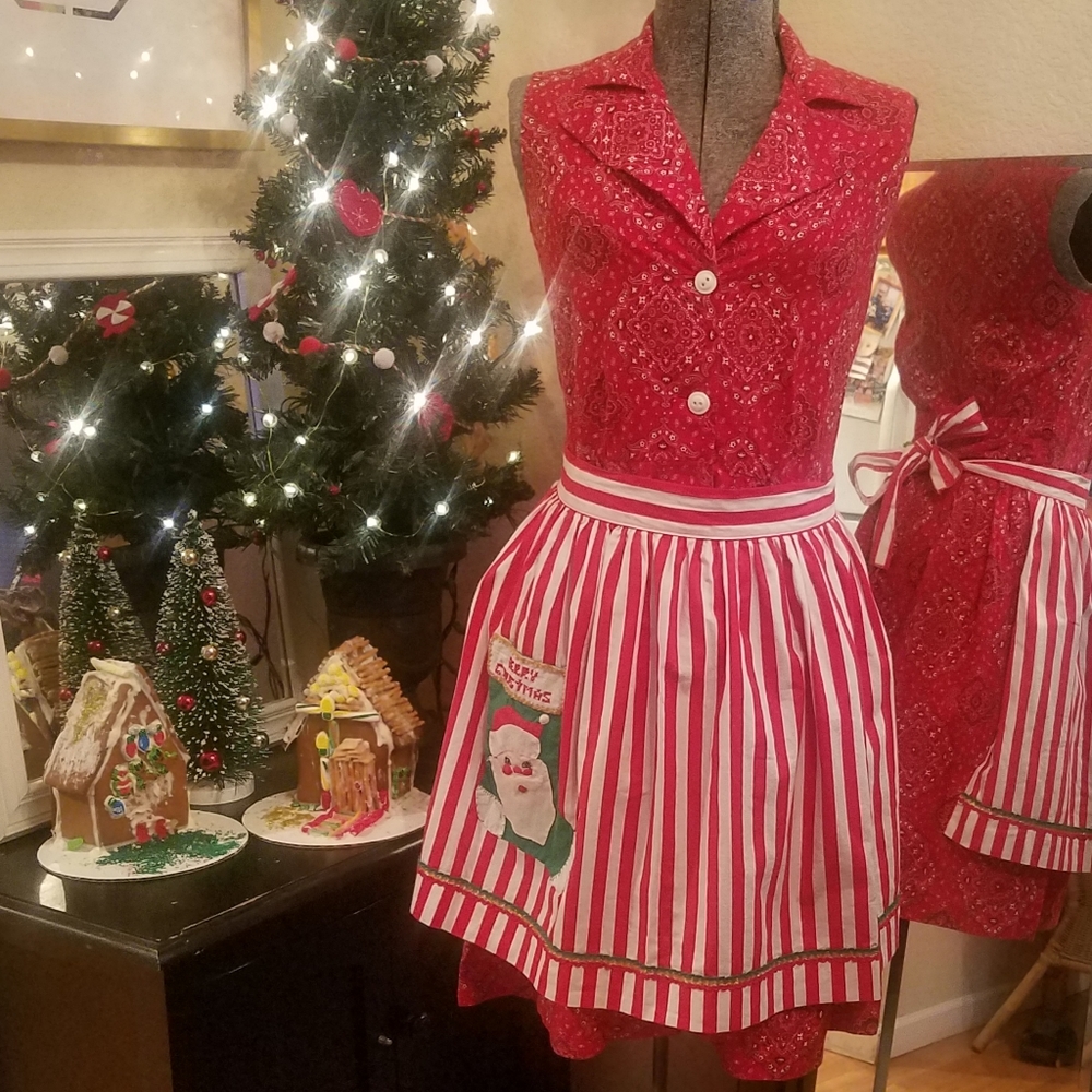 Festive Holiday Apron!! Time to bake cookies! sz M
